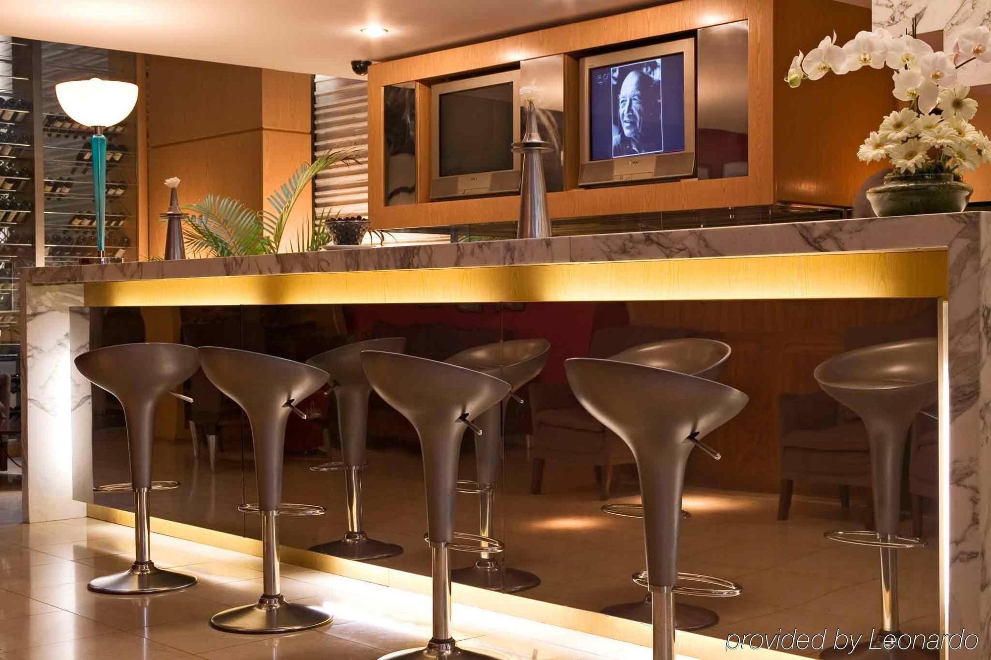 Mercure Curitiba Centro Restaurante foto